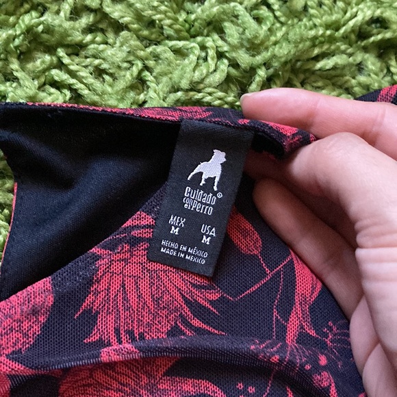 Red Blouse *NEW NEVER WORN* - Picture 5 of 9